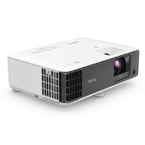 VIDEOPROYECTOR BENQ TK700STI DLP 3000 LUM 4KUHD LAMPARA 204W HASTA 15000 HRS TIRO CORTO HDMIX2 BOCIN [ 9HJNL7717L ][ VP-1024 ]