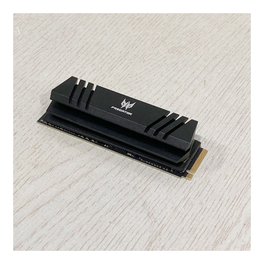 UNIDAD DE ESTADO SOLIDO SSD INTERNO 1TB ACER PREDATOR GM7000 M.2 2280 NMVE PCIE 4.0 (BL.9BWWR.105) [ BL9BWWR105 ][ HD-2963 ]